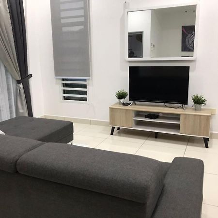 Baituljannah Homestay Batu Pahat Exterior foto