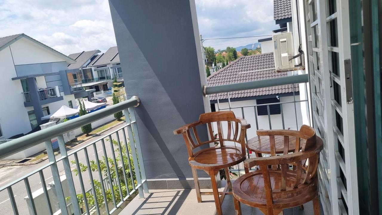 Baituljannah Homestay Batu Pahat Exterior foto